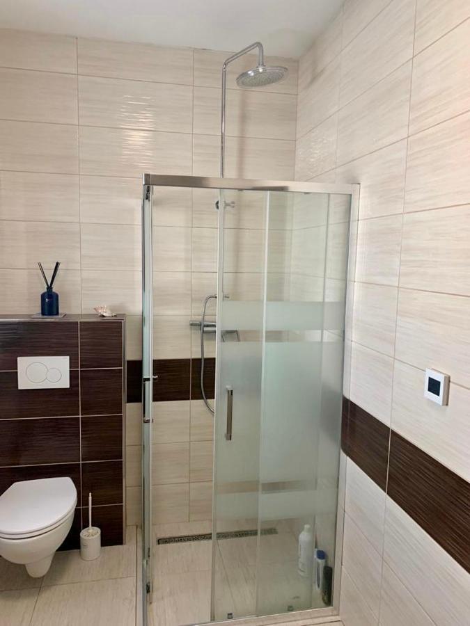 Modern 2 Bed House Near Bratislava With Parking Daire Rovinka Dış mekan fotoğraf